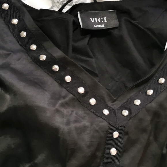 Vici Black tank with stud detail - Picture 3 of 5